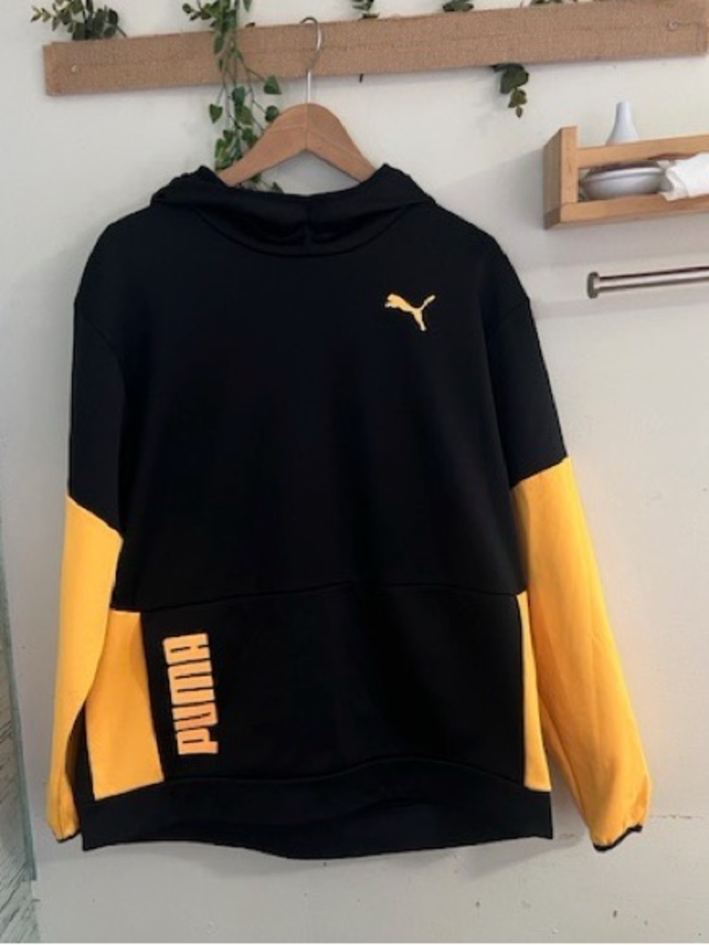 Puma Black & Yellow Crewneck Sweatshirt